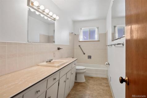 6705 Upham Street Arvada CO 80003