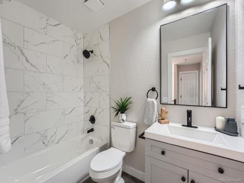 1435 S Victor Street Aurora CO 80012