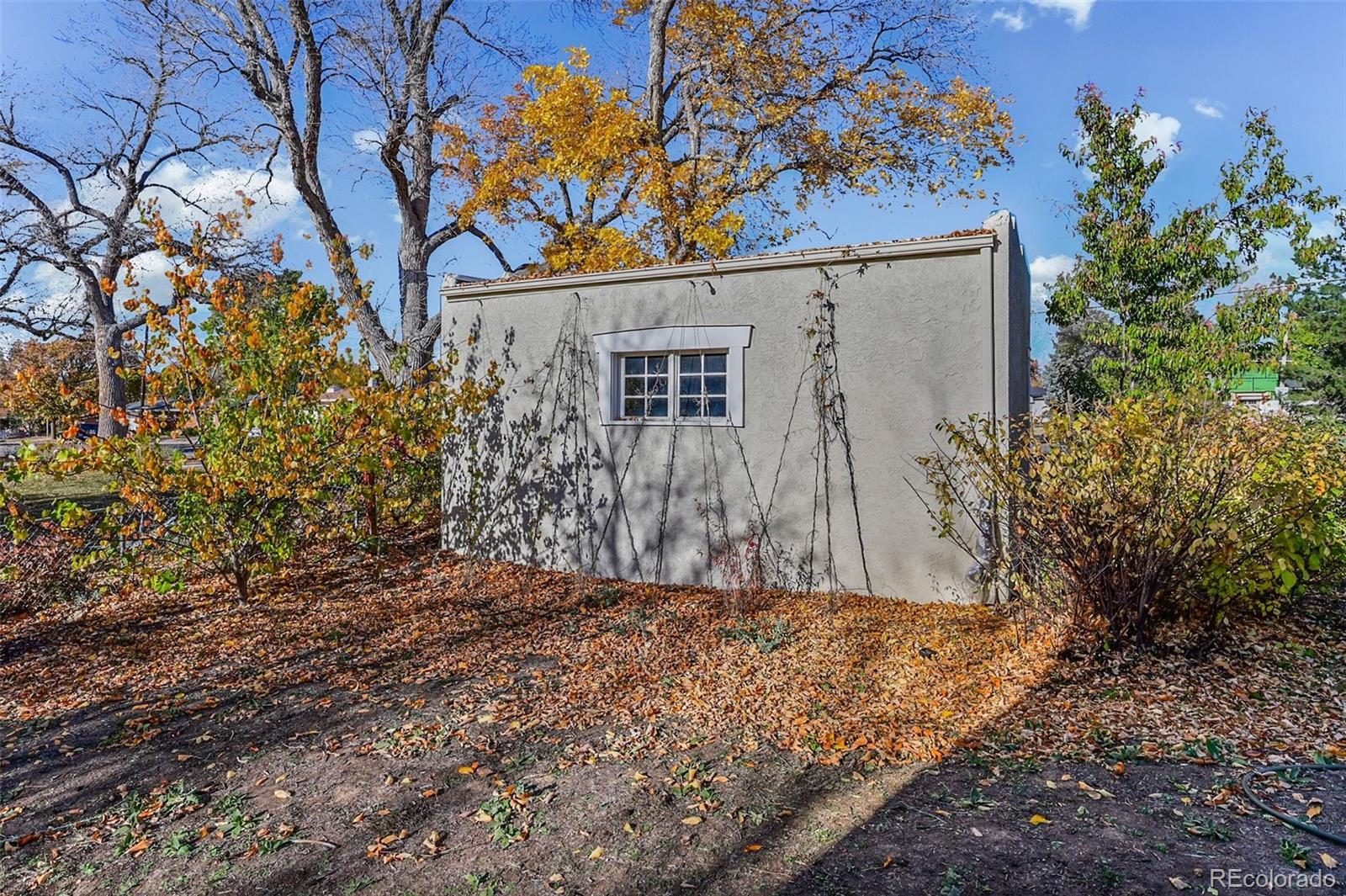2002 W Ridge Road Littleton CO 80120