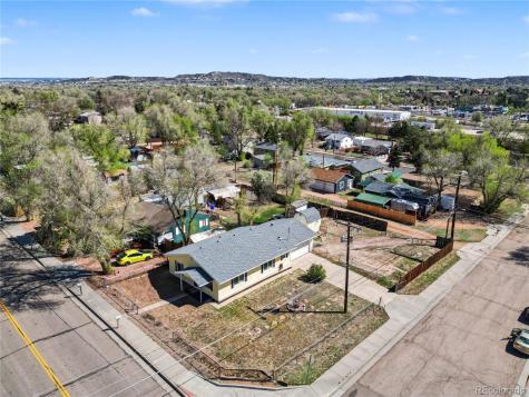 2205 N Chestnut Street Colorado Springs CO 80907