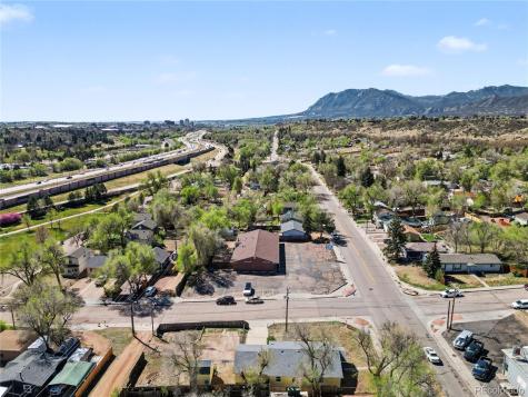 2205 N Chestnut Street Colorado Springs CO 80907