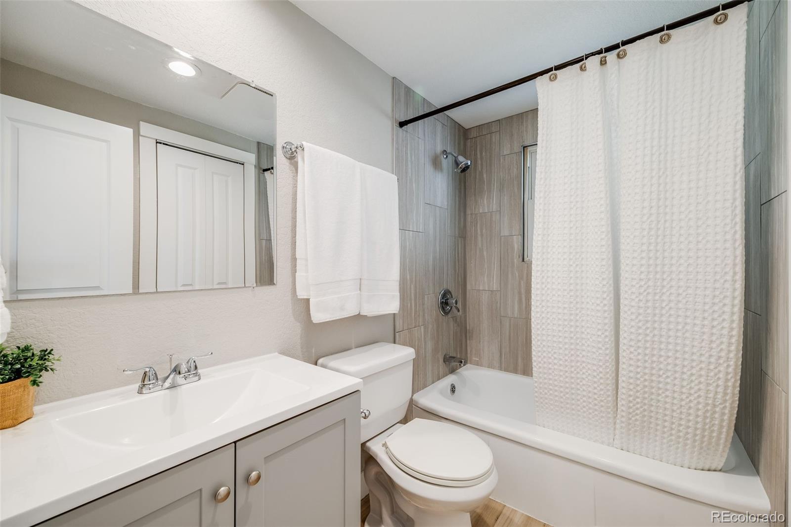 4507 W 2nd Avenue Denver CO 80219
