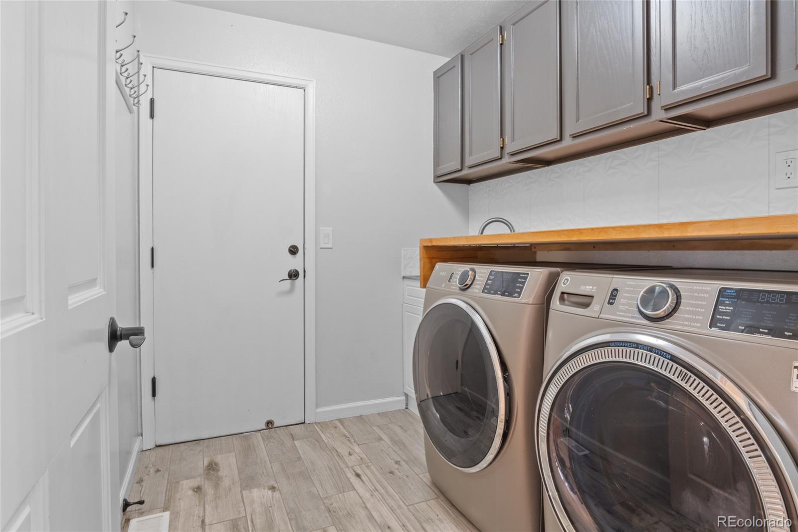 1721 E Phillips Avenue Centennial CO 80122