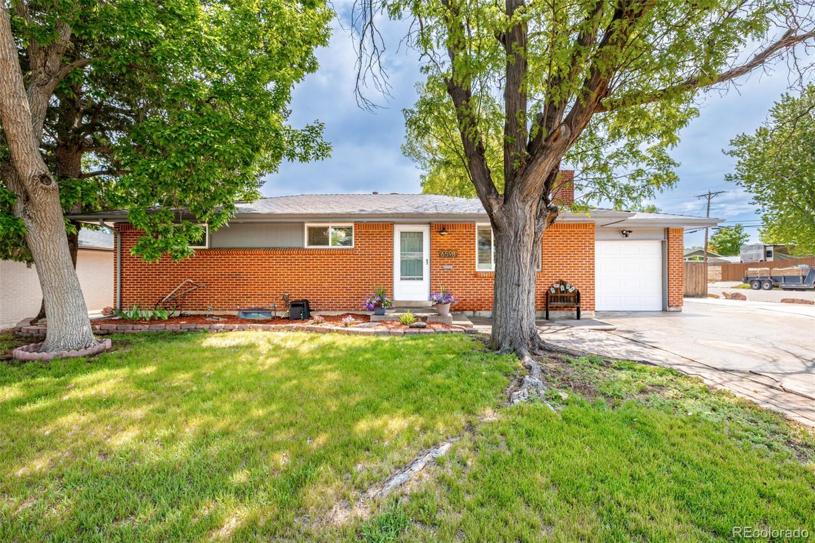 6598 S Logan Street Centennial CO 80121