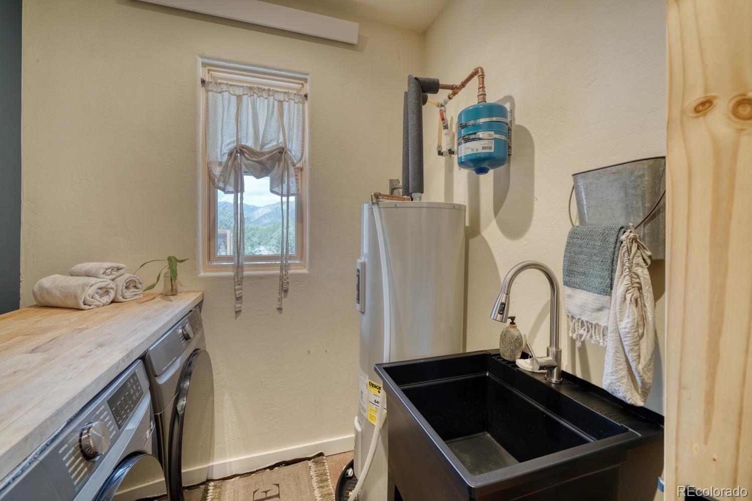 2215 Sunnyvale Crestone CO 81131