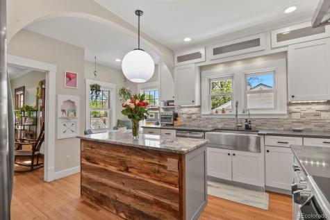 912 N Corona Street Colorado Springs CO 80903