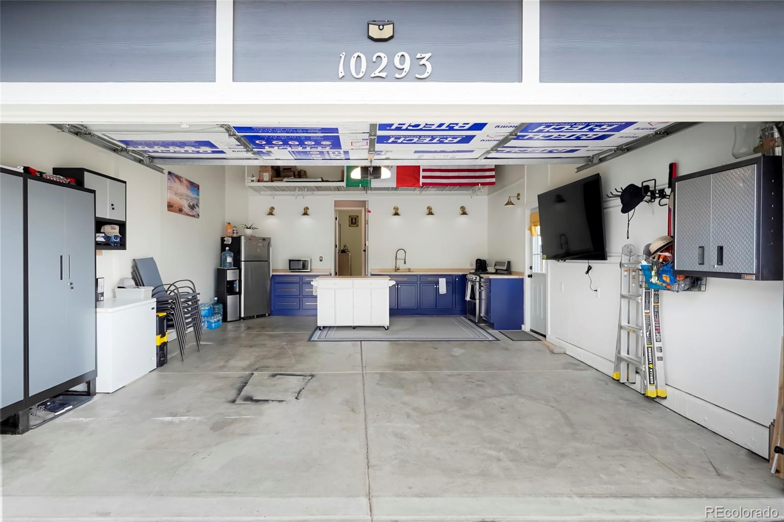 10293 Salida Street Commerce City CO 80022