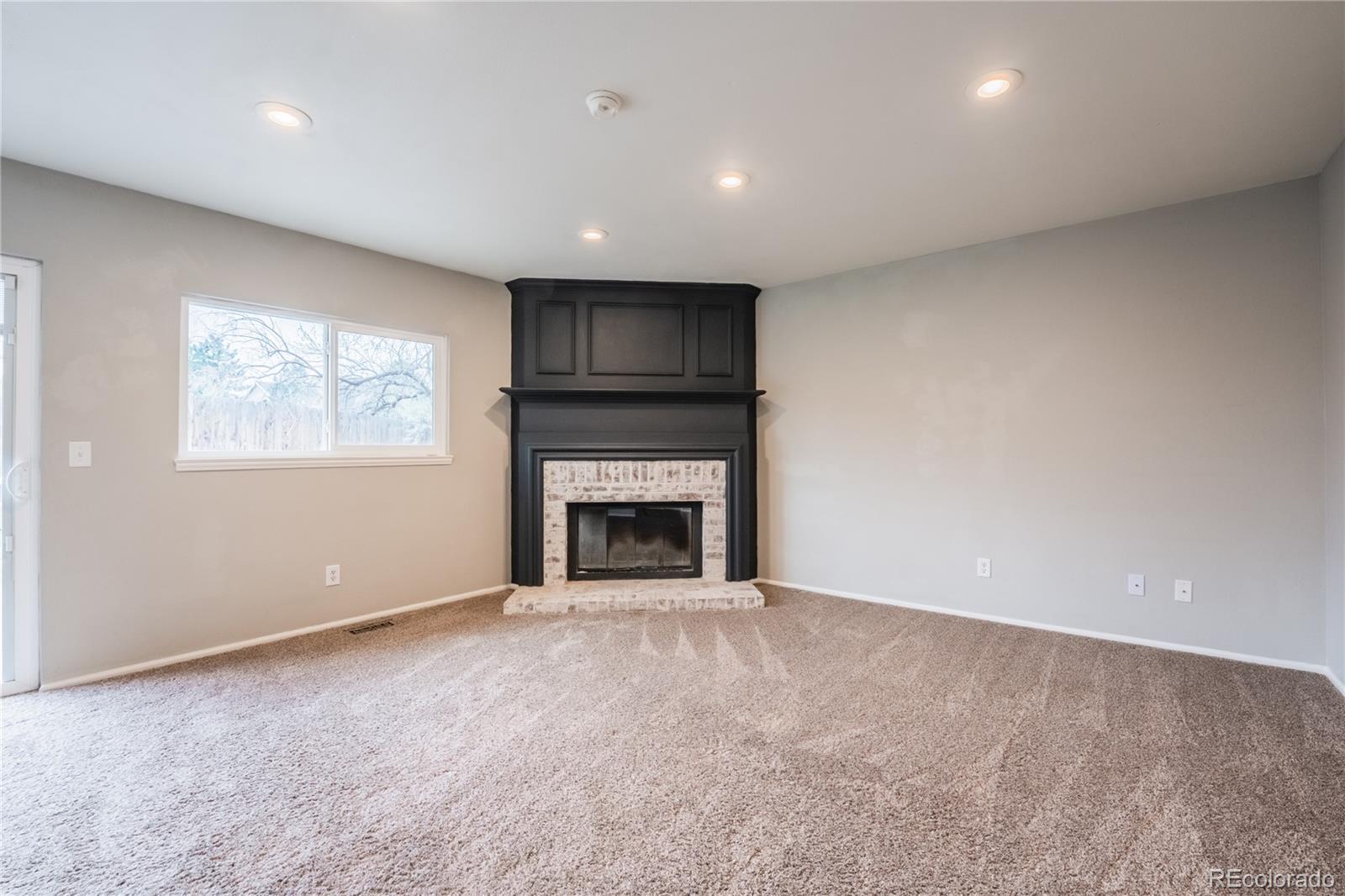 7687 Elmwood Street Littleton CO 80125