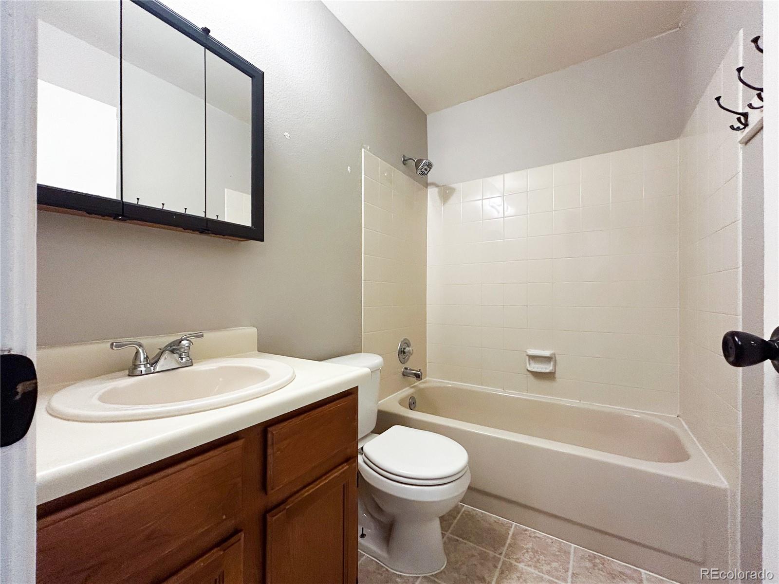 7687 Elmwood Street Littleton CO 80125