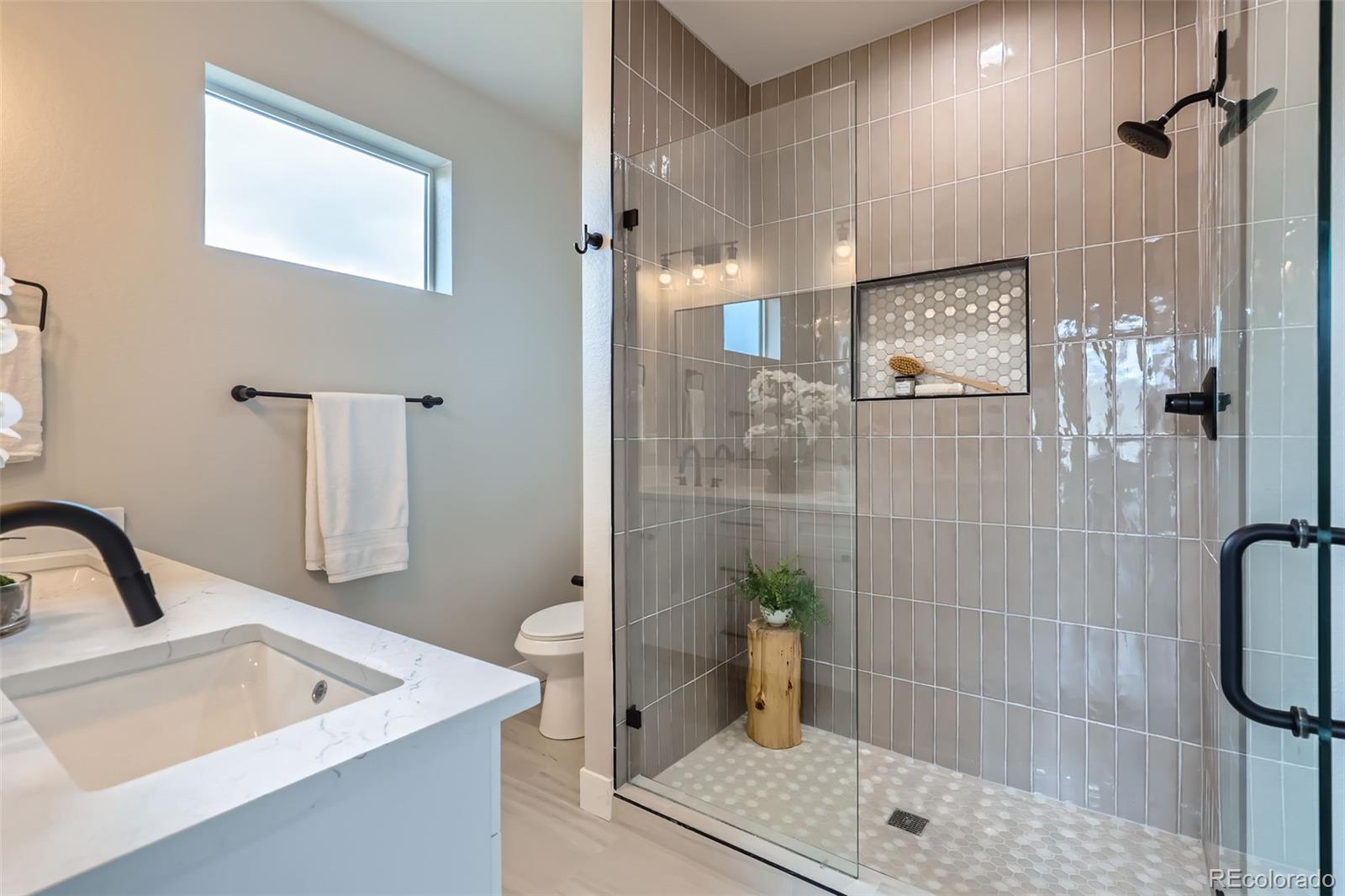 21 S Gray Street Lakewood CO 80226