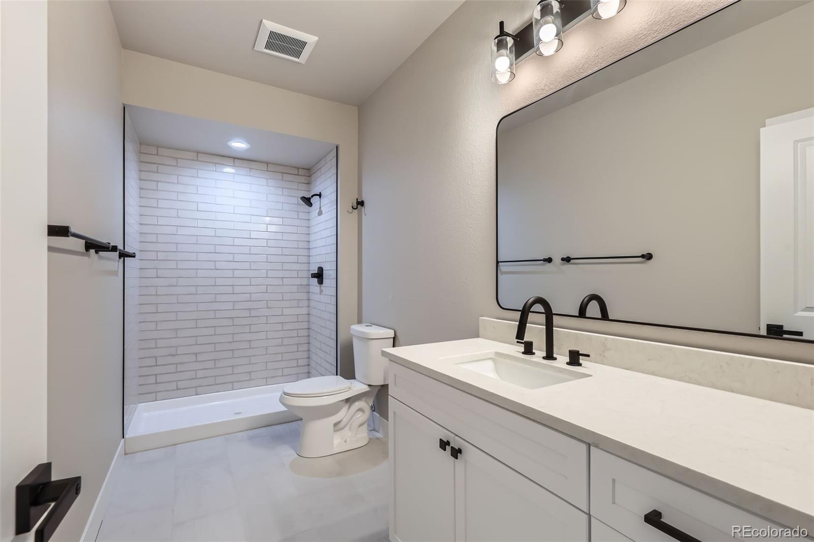 21 S Gray Street Lakewood CO 80226