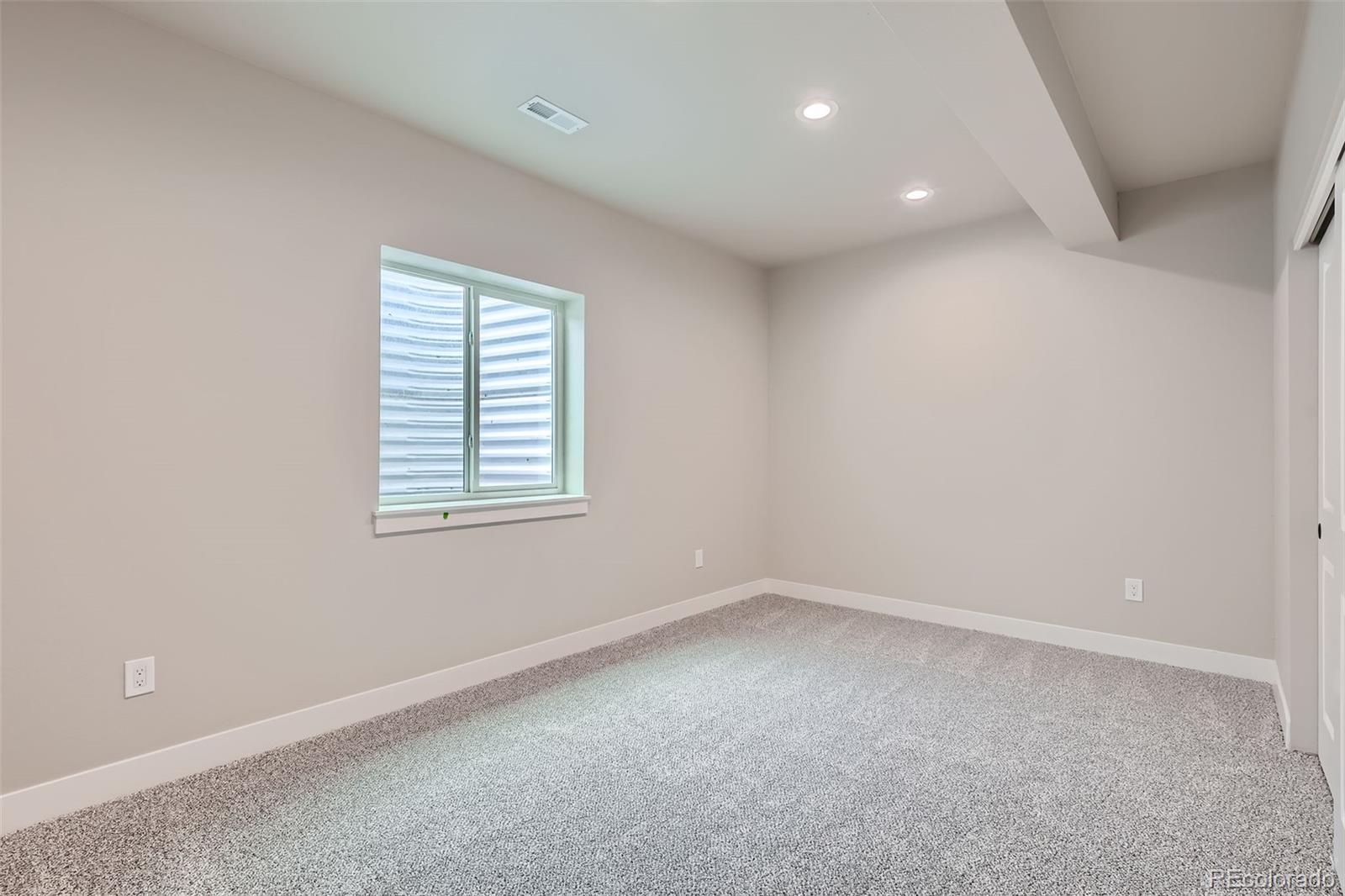 21 S Gray Street Lakewood CO 80226