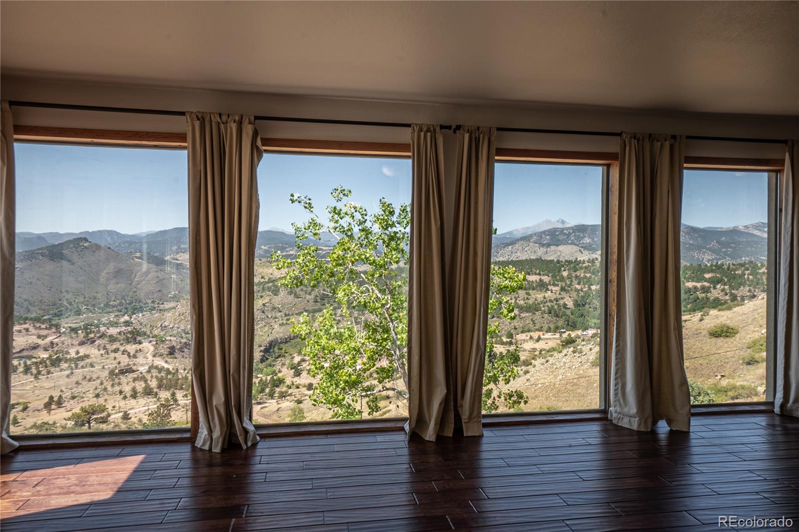 952 Steamboat Valley Road Lyons CO 80540