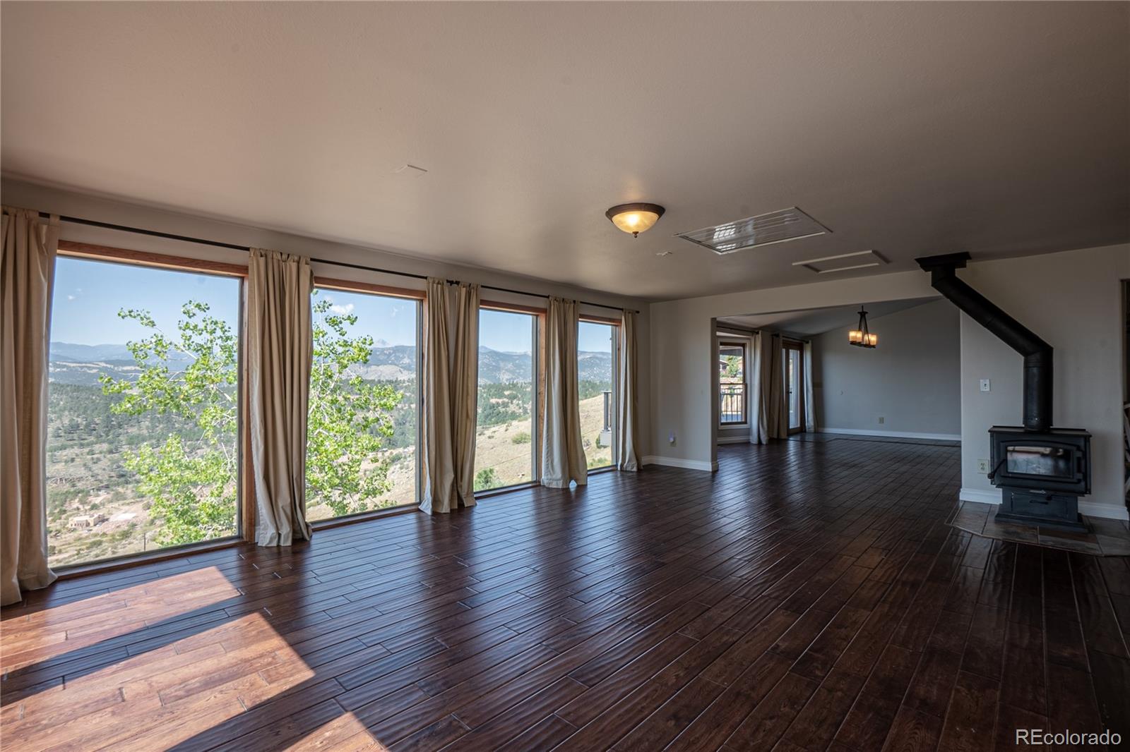 952 Steamboat Valley Road Lyons CO 80540