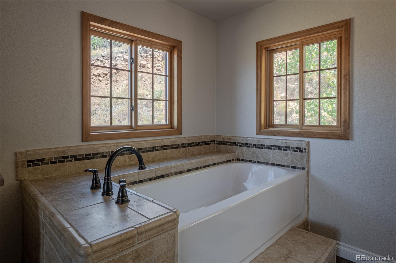 952 Steamboat Valley Road Lyons CO 80540