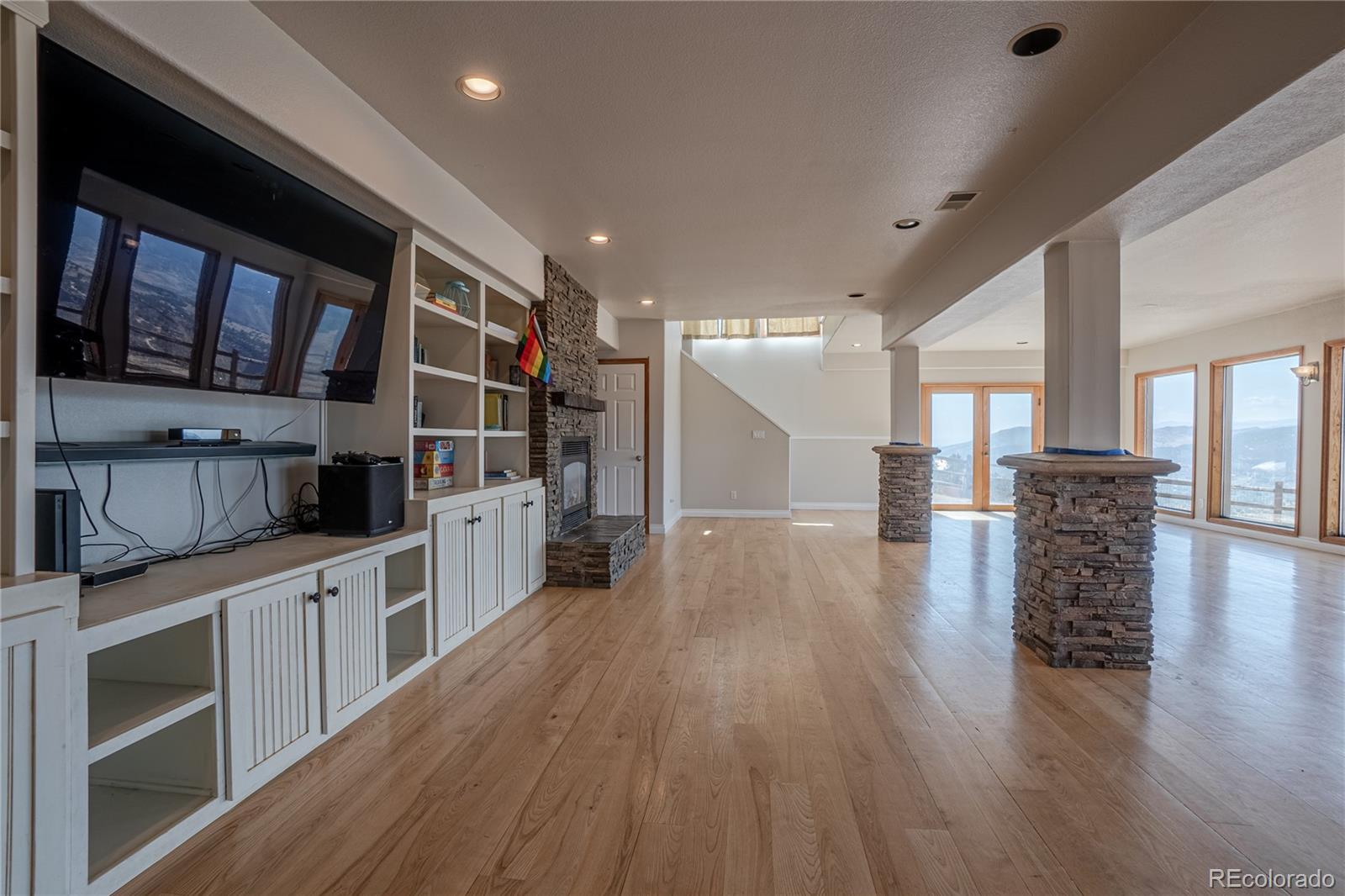 952 Steamboat Valley Road Lyons CO 80540