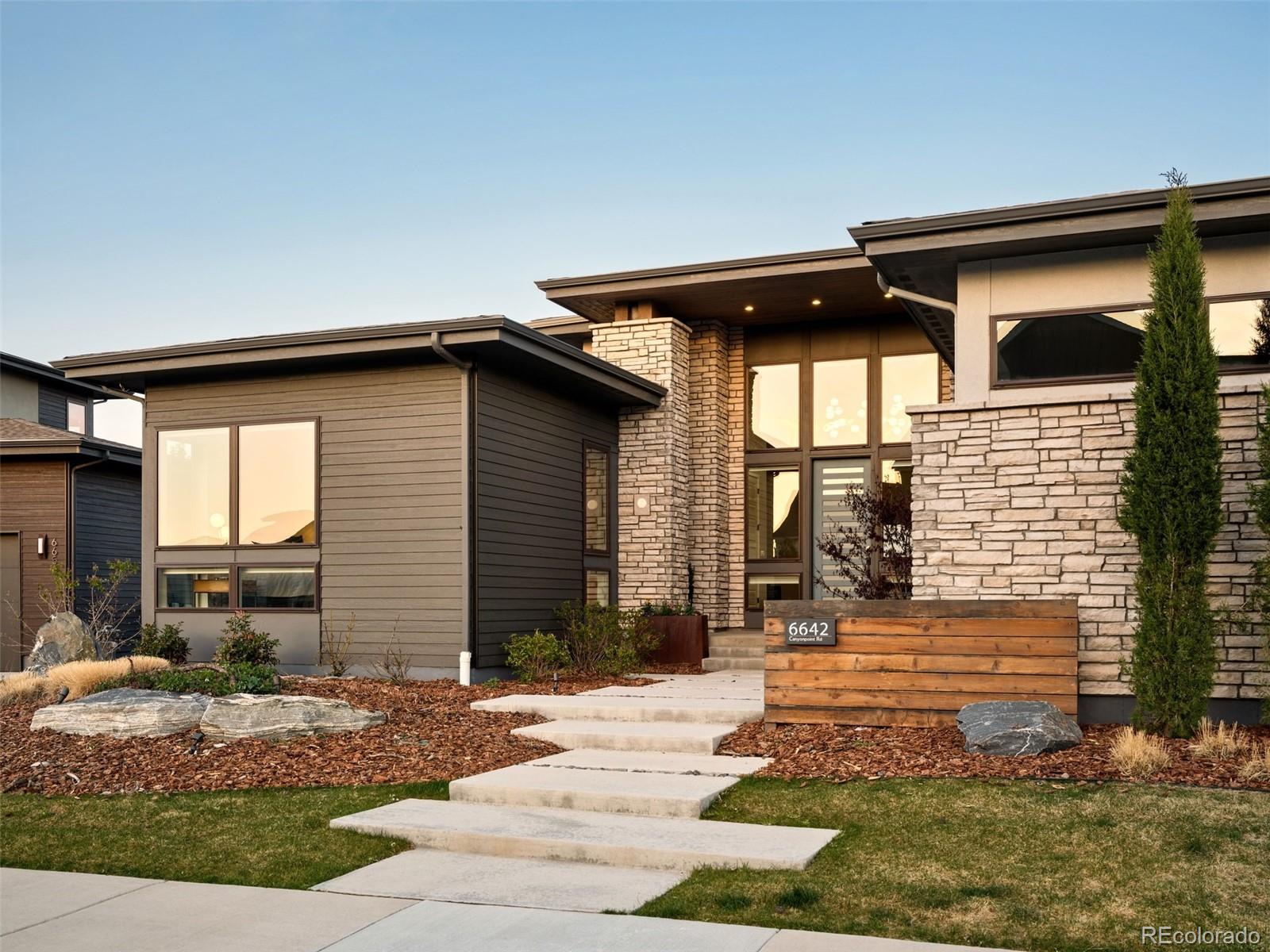 6642 Canyonpoint Road Castle Pines CO 80108