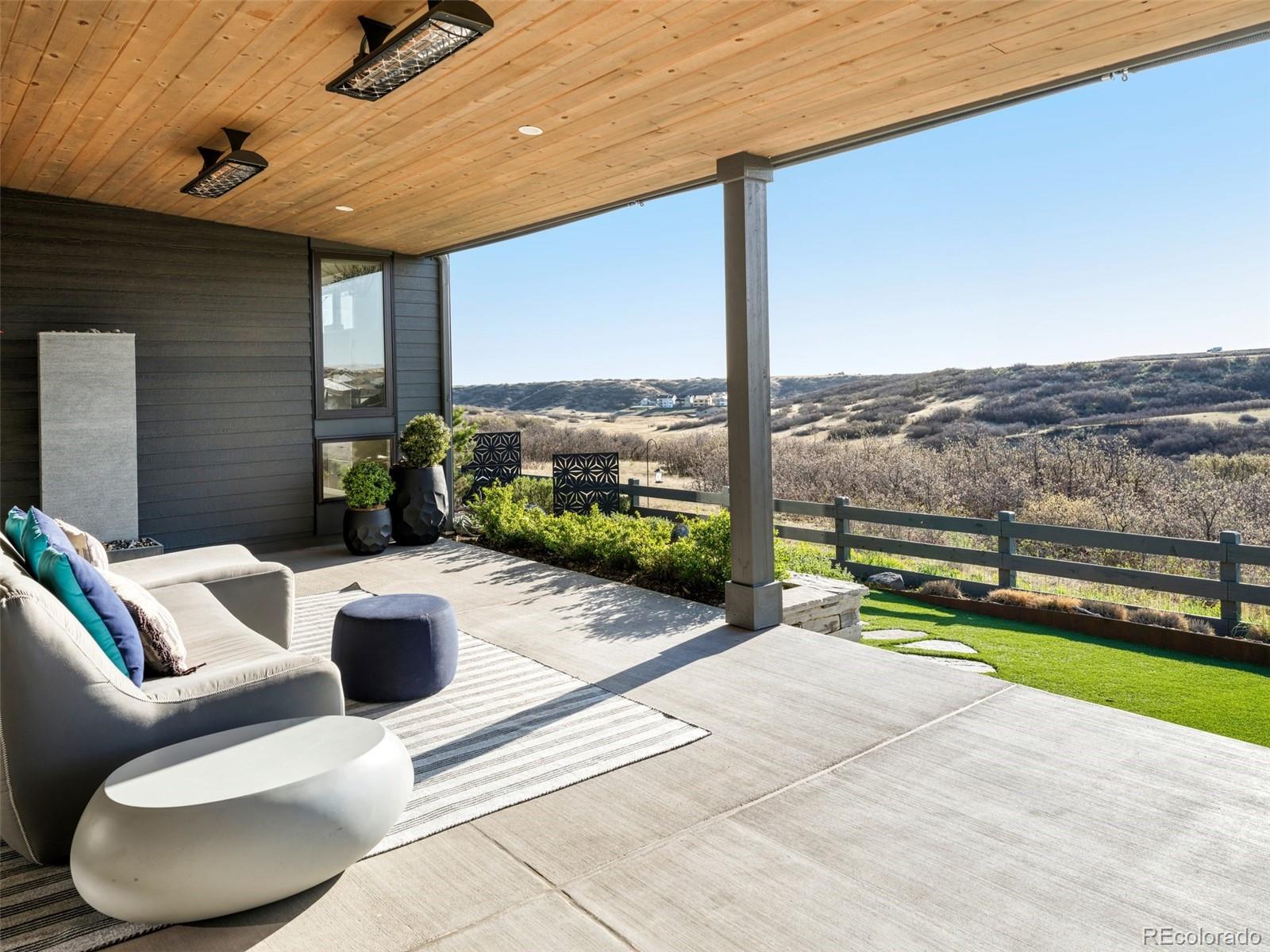 6642 Canyonpoint Road Castle Pines CO 80108