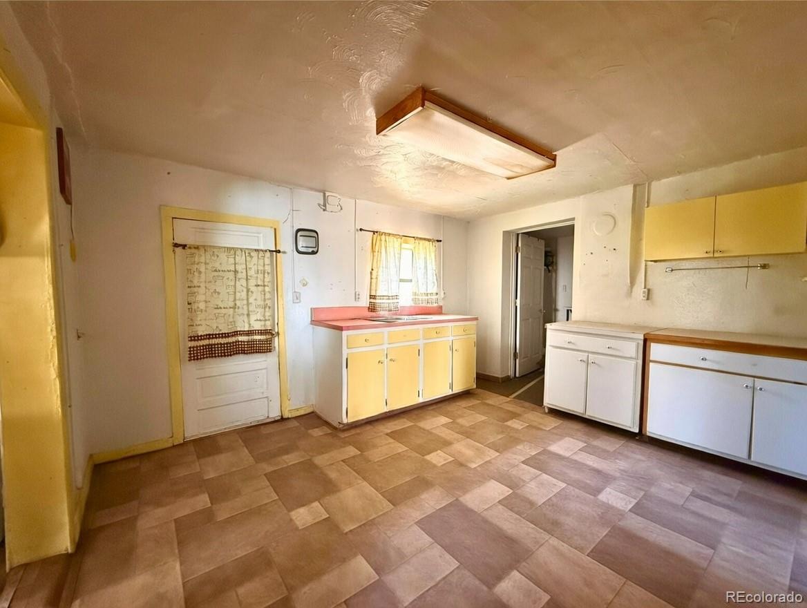 709 Beaubien Avenue Fort Garland CO 81133
