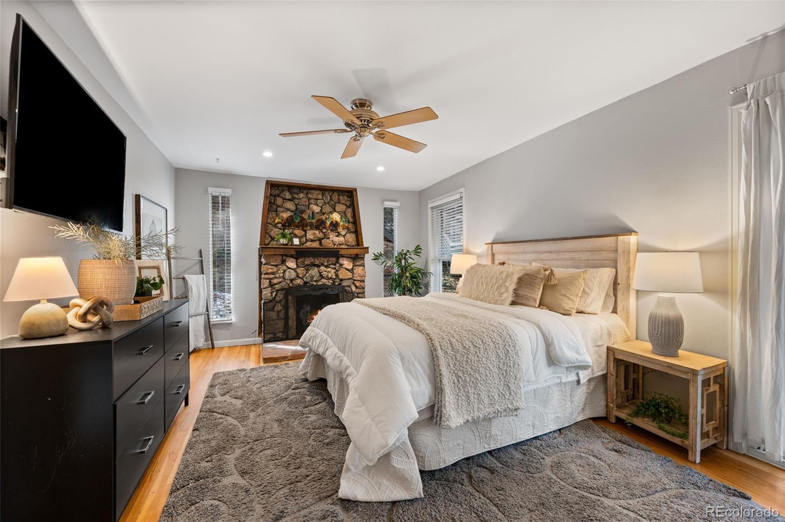5704 Santa Clara Road Indian Hills CO 80454