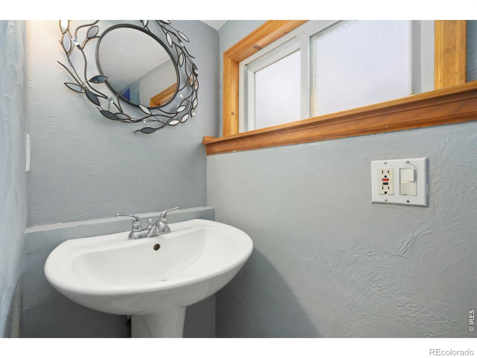 924 Sycamore Street Fort Collins CO 80521