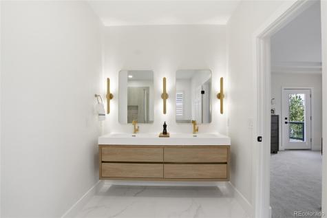 23464 E Heritage Parkway Aurora CO 80016