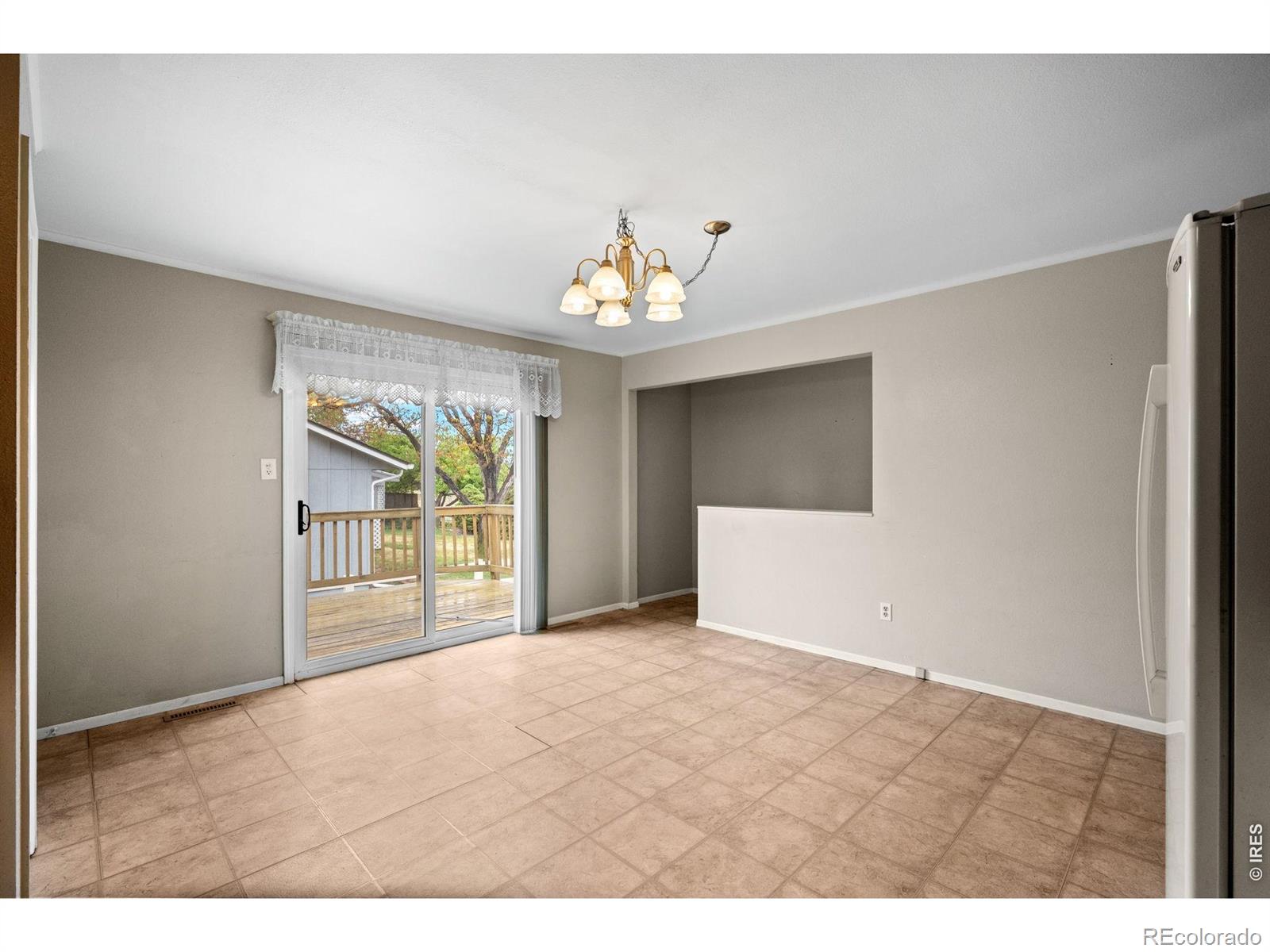 5634 W 63rd Avenue Arvada CO 80003
