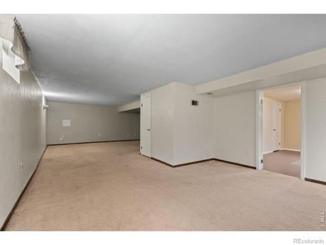 5634 W 63rd Avenue Arvada CO 80003