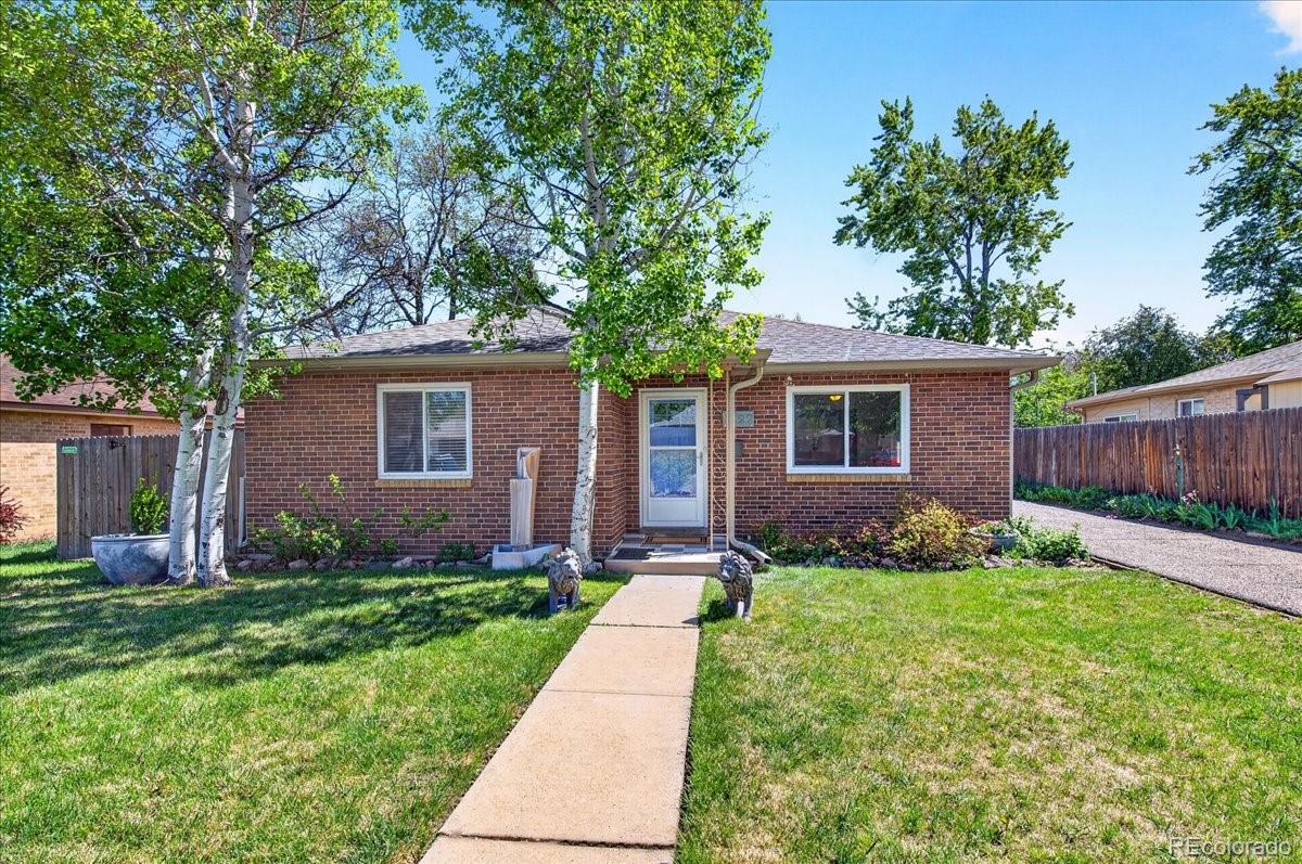 8122 W 17th Avenue Lakewood CO 80214