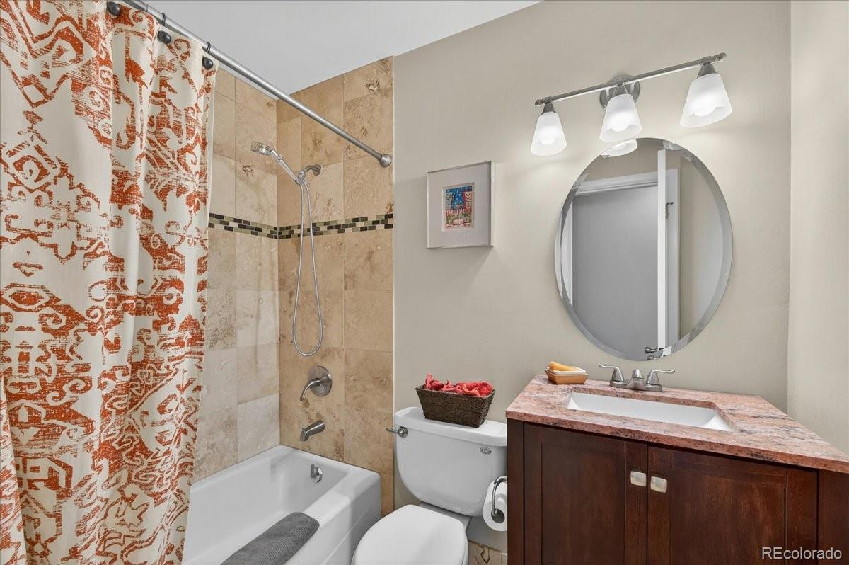 8122 W 17th Avenue Lakewood CO 80214