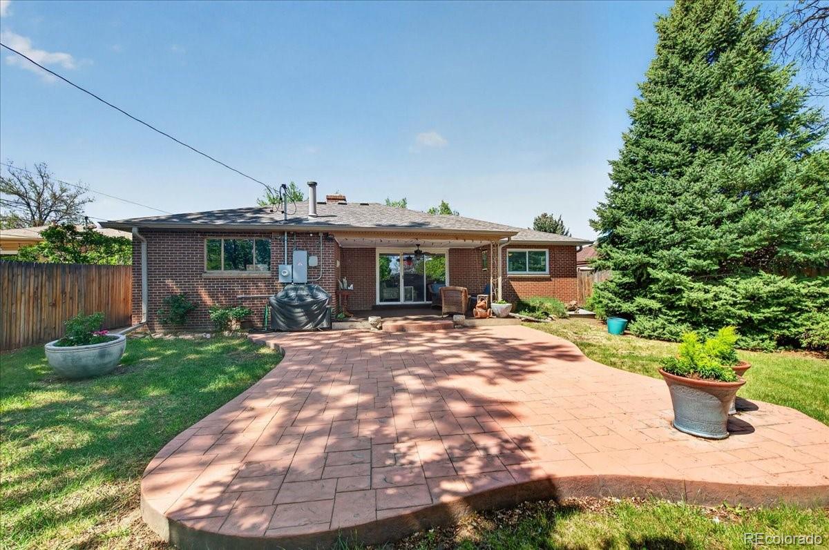 8122 W 17th Avenue Lakewood CO 80214