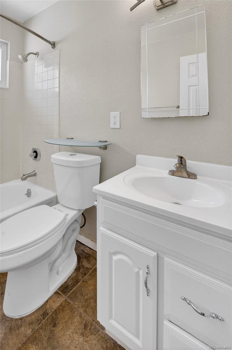 19054 W 61st Place Golden CO 80403