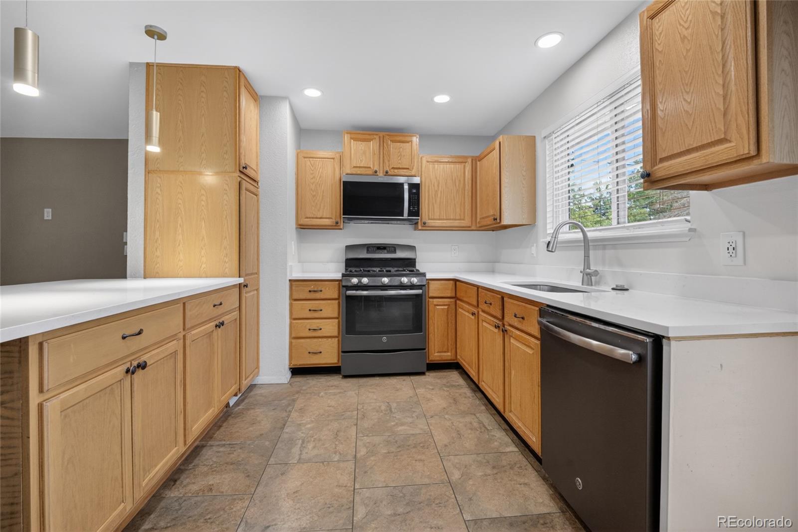 19054 W 61st Place Golden CO 80403
