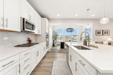 7137 S Vandriver Way Aurora CO 80016