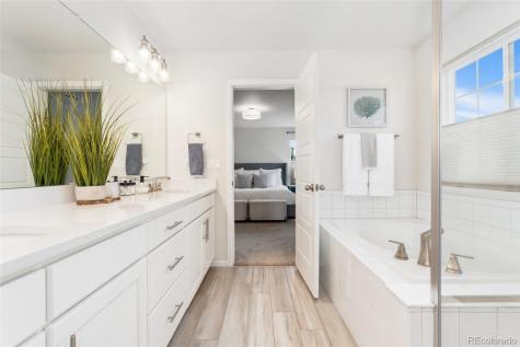 7137 S Vandriver Way Aurora CO 80016