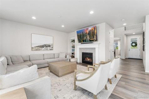 7137 S Vandriver Way Aurora CO 80016