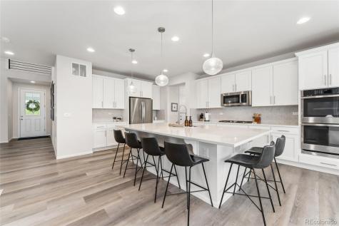 7137 S Vandriver Way Aurora CO 80016