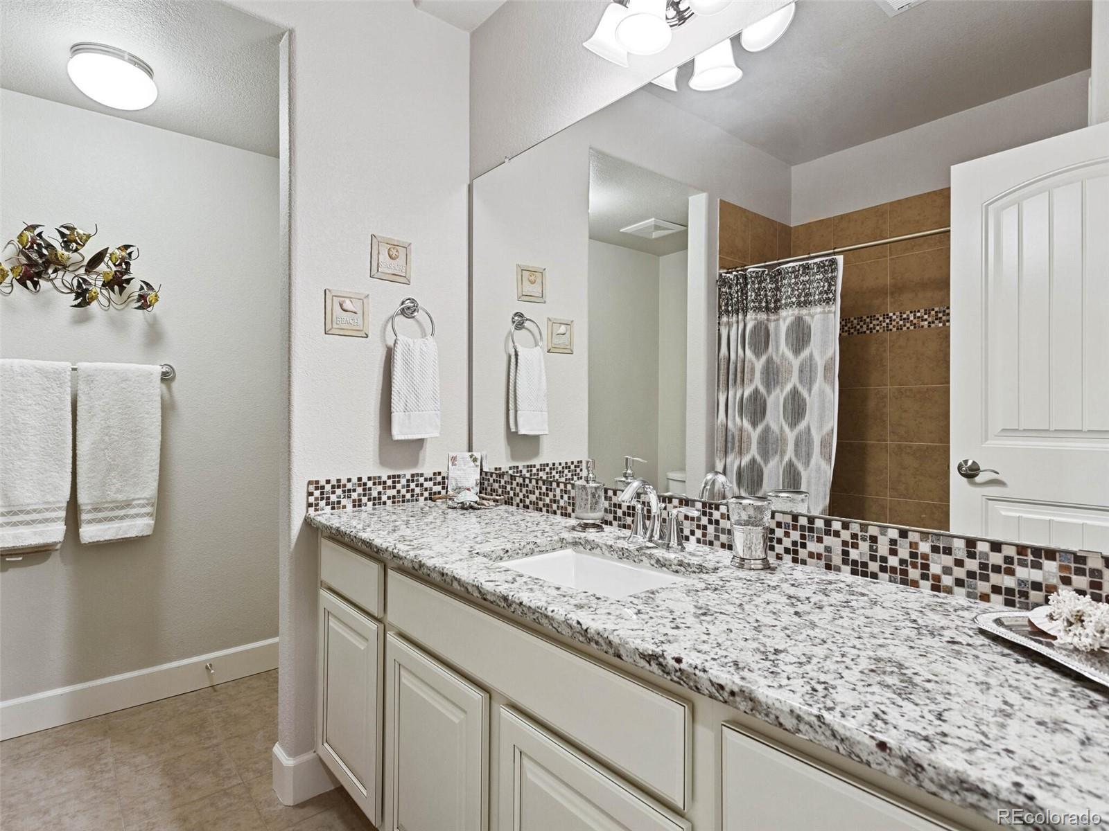 2280 S Norse Street Denver CO 80228