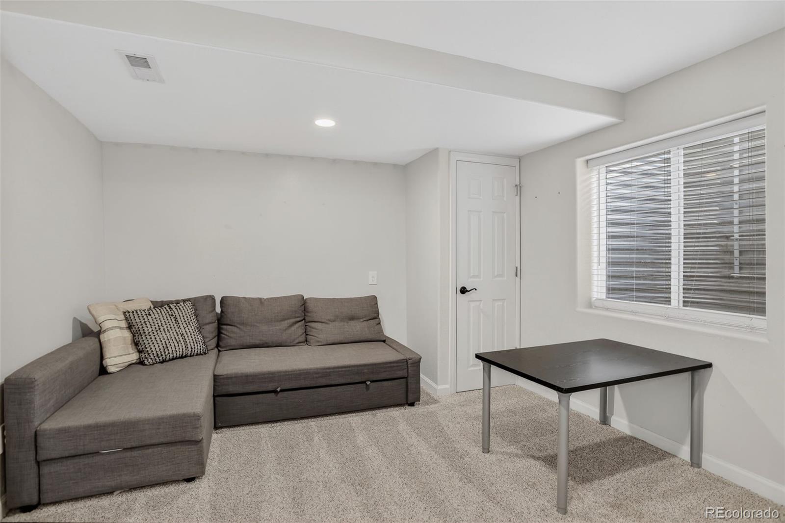 4044 S Netherland Street Aurora CO 80013