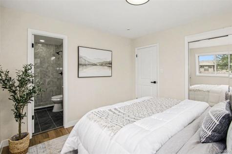 4733 S Newton Street Littleton CO 80123