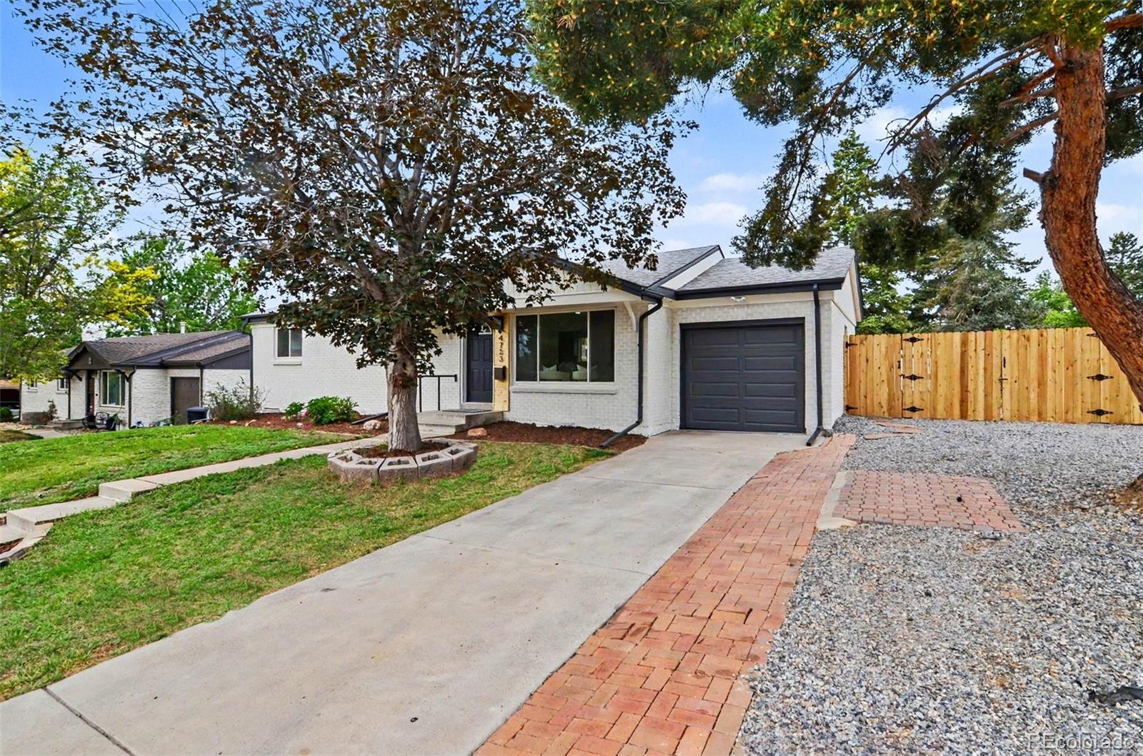 4733 S Newton Street Littleton CO 80123