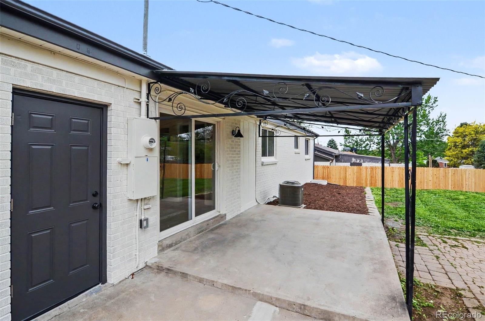 4733 S Newton Street Littleton CO 80123