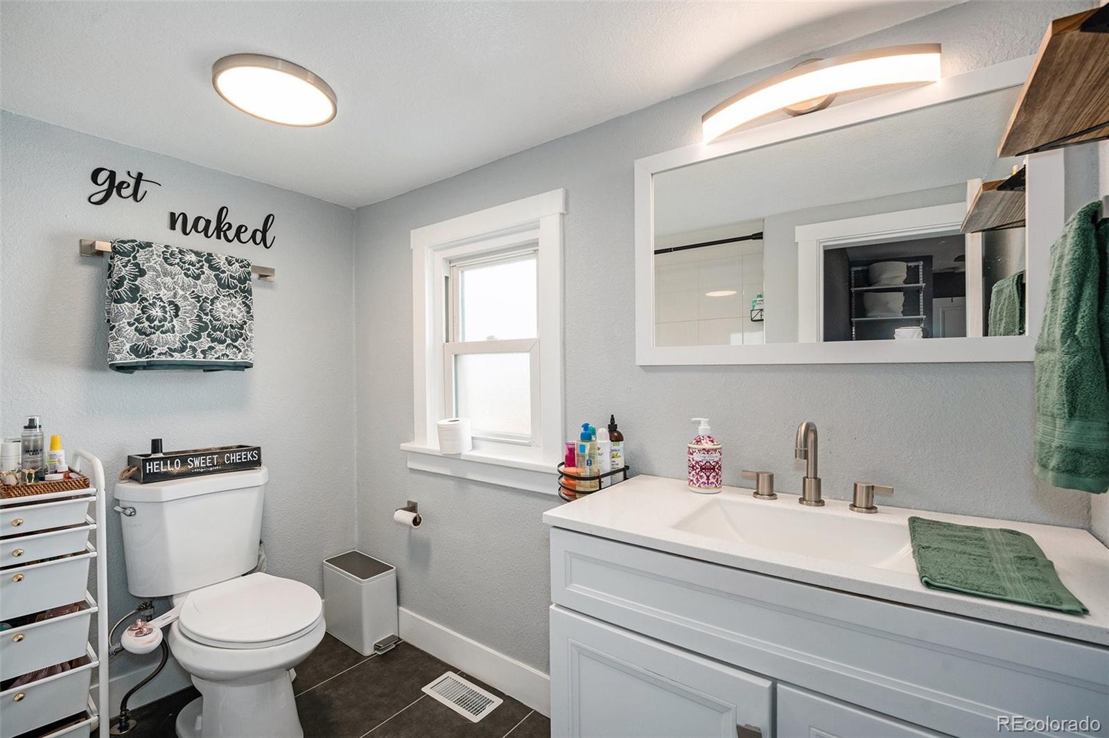 4827 Meade Street Denver CO 80221