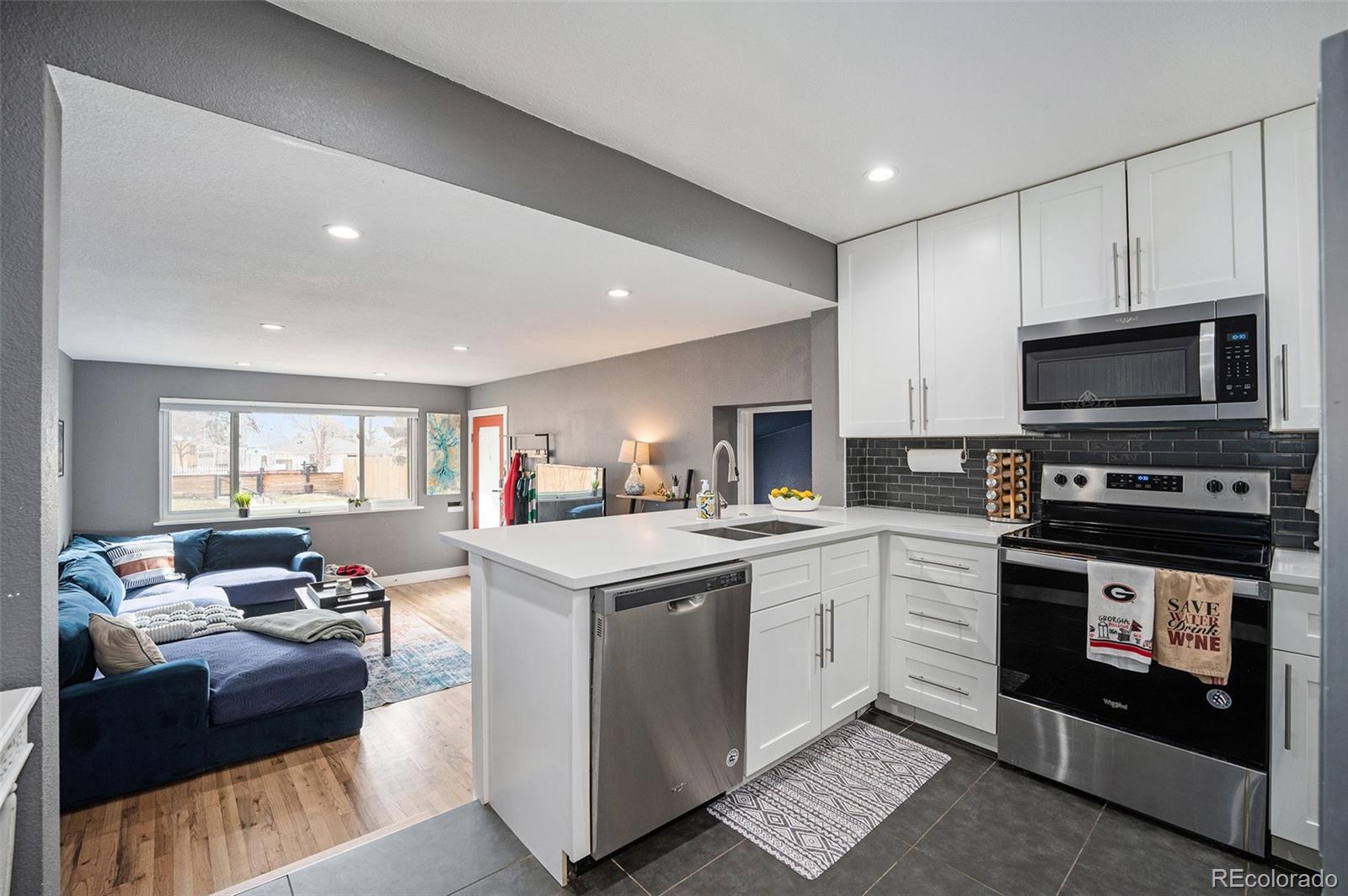 4827 Meade Street Denver CO 80221