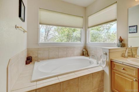 17613 E Peakview Avenue Aurora CO 80016