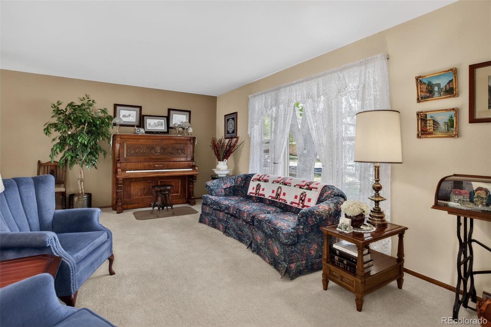 8118 S Marshall Street Littleton CO 80128