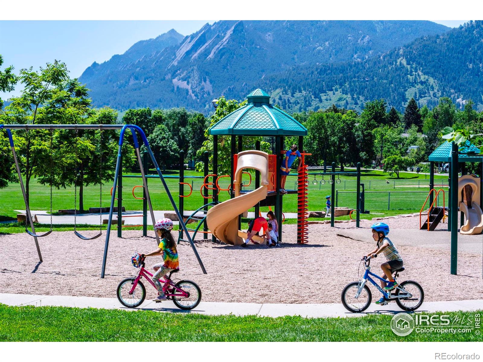 2675 Dakota Place Boulder CO 80304