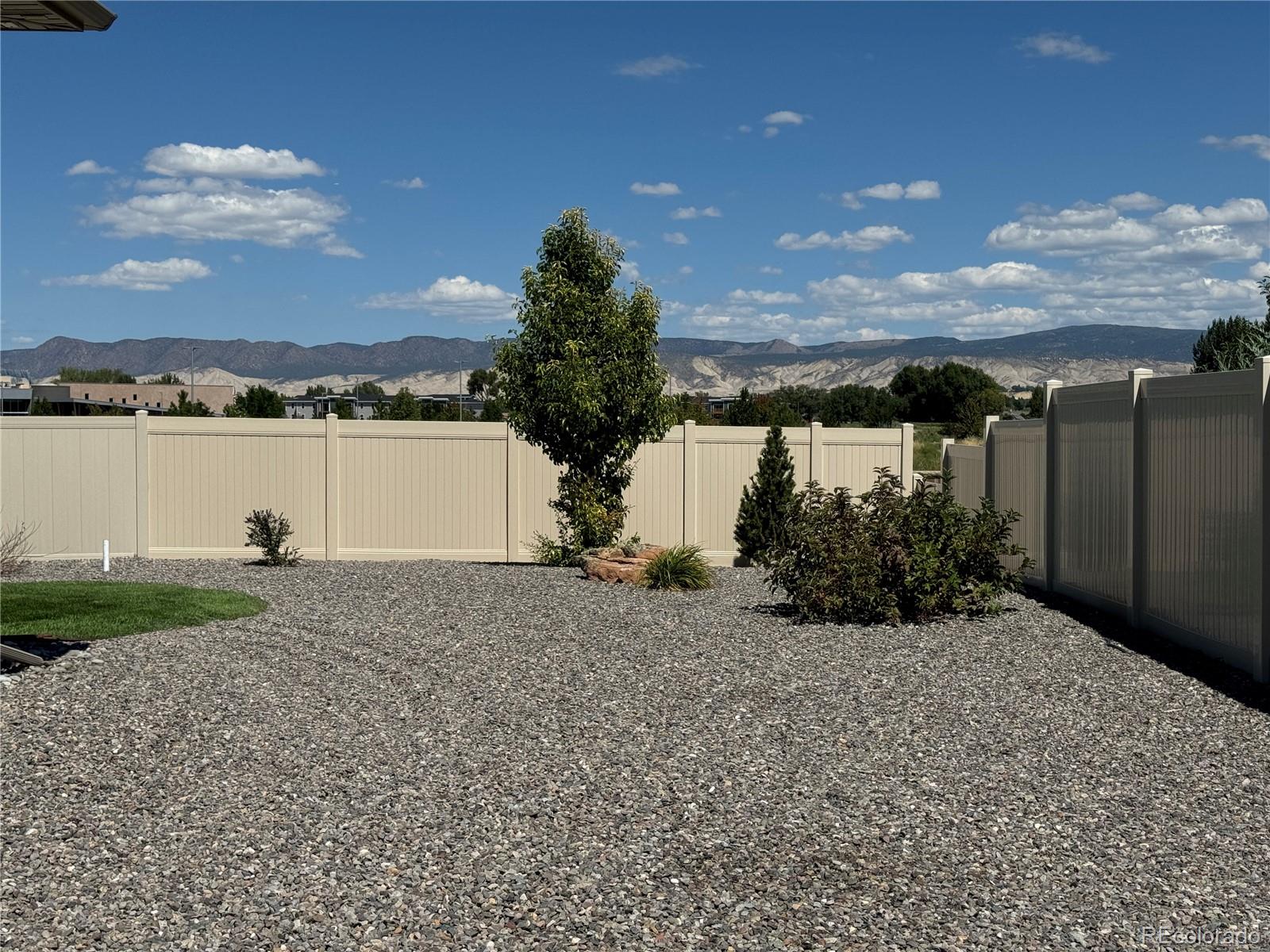 3407 Woodbridge Place Montrose CO 81401