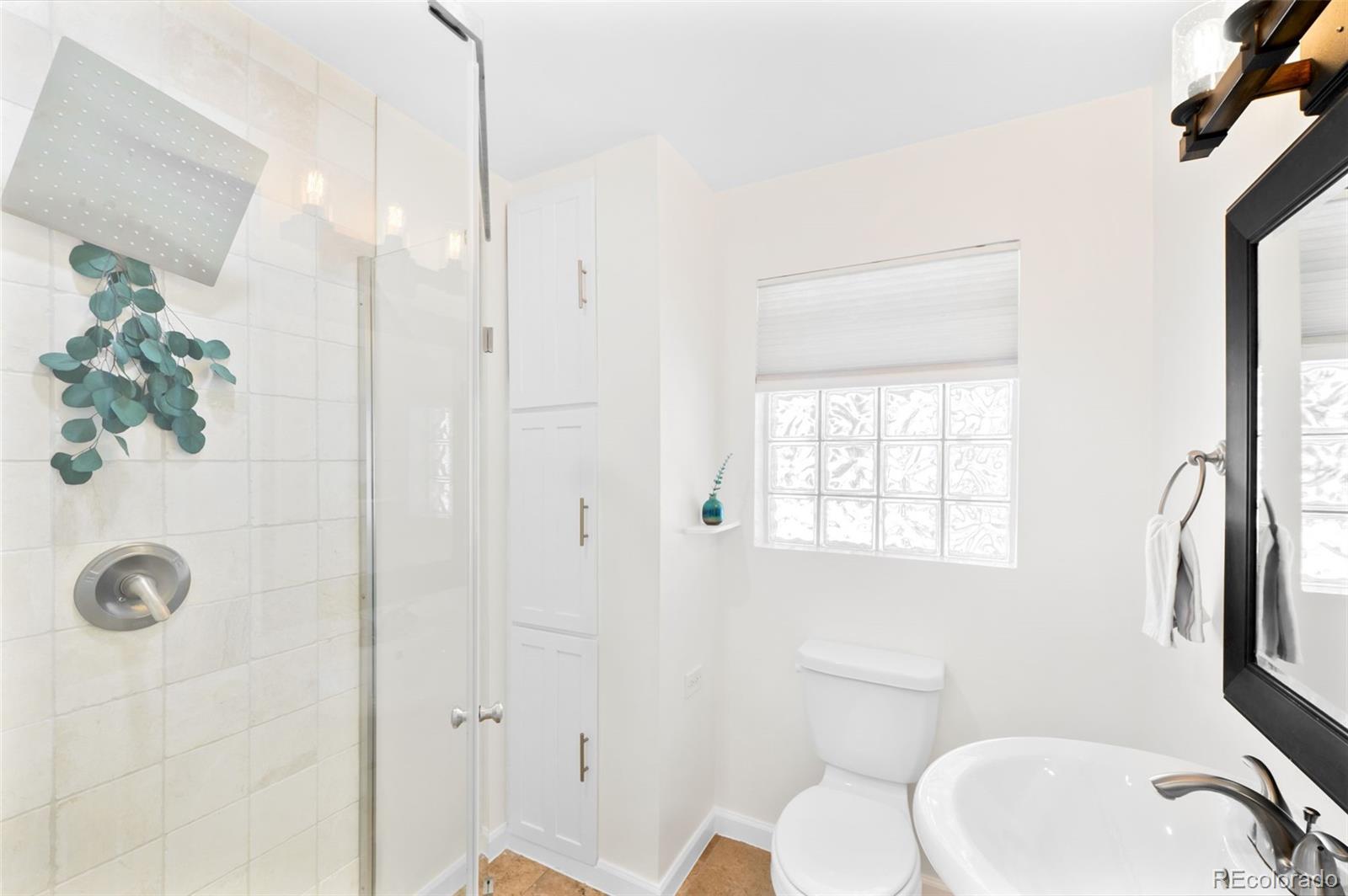 3035 N Monaco Street Parkway Denver CO 80207