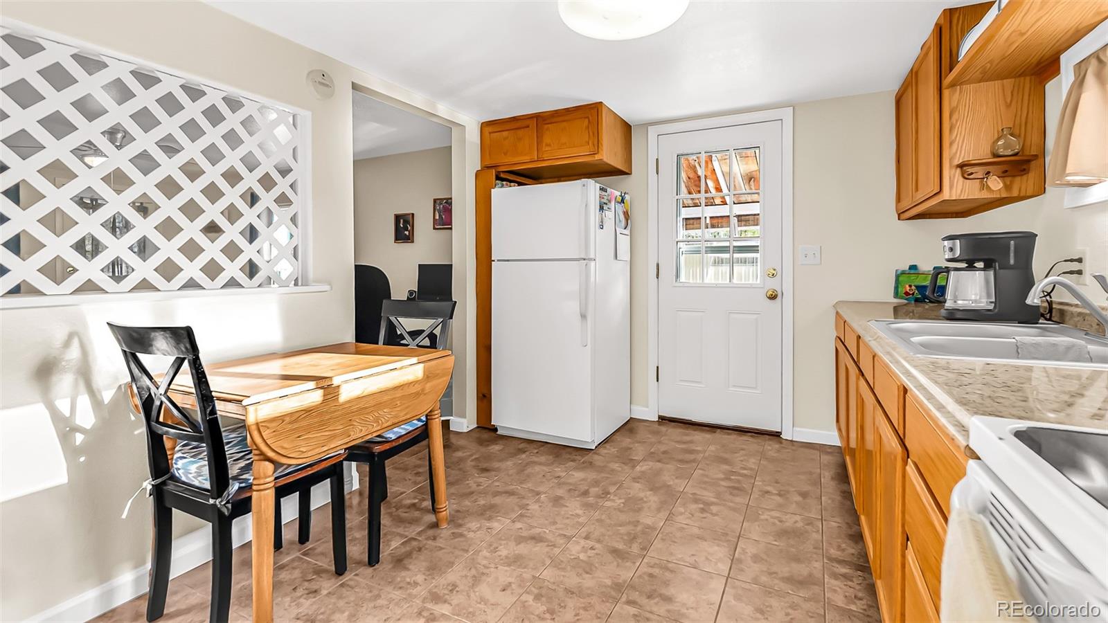 581 Bent Avenue Akron CO 80720